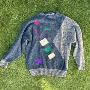 Vintage Men's Blue Geometric Pattern Crewneck Sweater